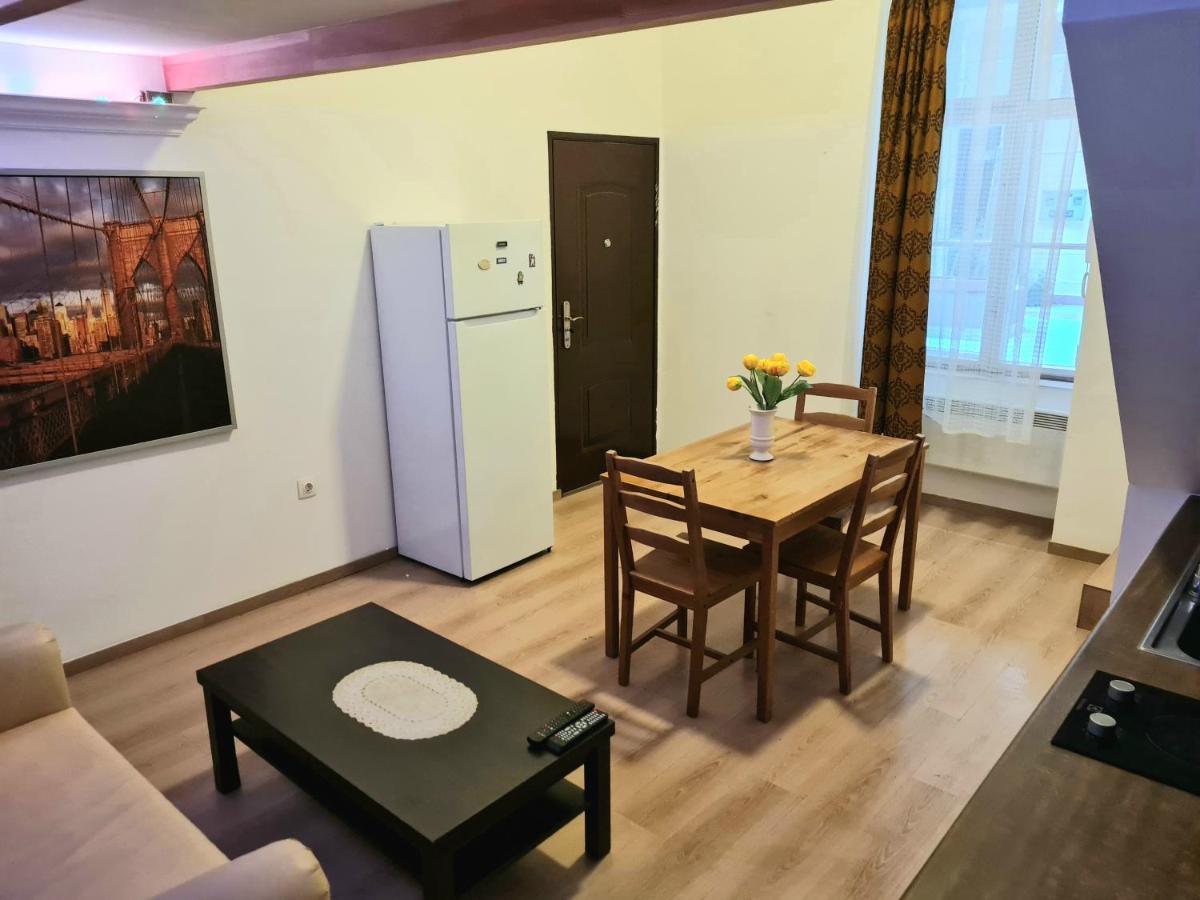 Lola Apartment Budapest Esterno foto