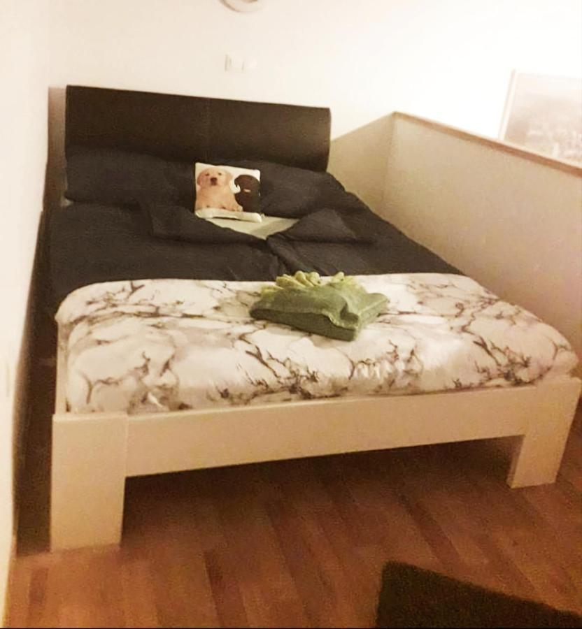 Lola Apartment Budapest Esterno foto